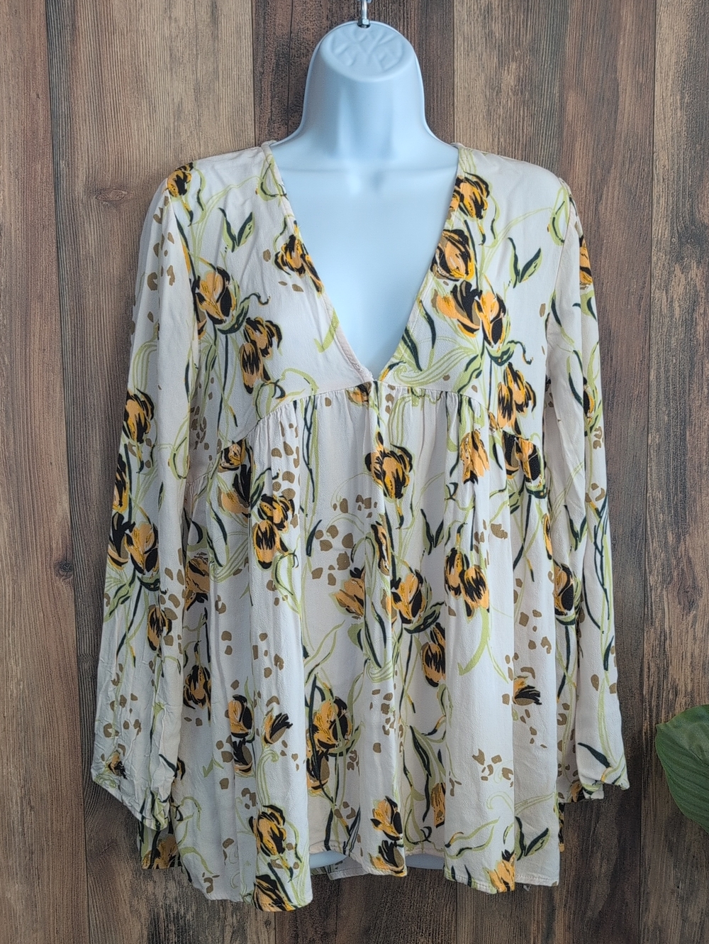 Free People Cream Tunic with Yellow Floral Print Blouse Top S 854A